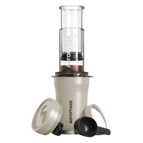 Aeropress GO Plus Travel System - krémszínű